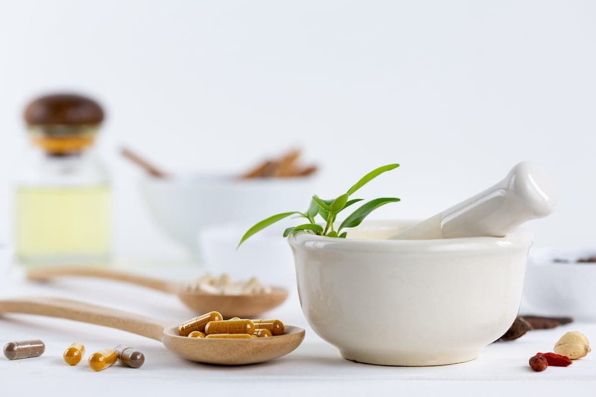 Six natural supplements to use alongside CBD