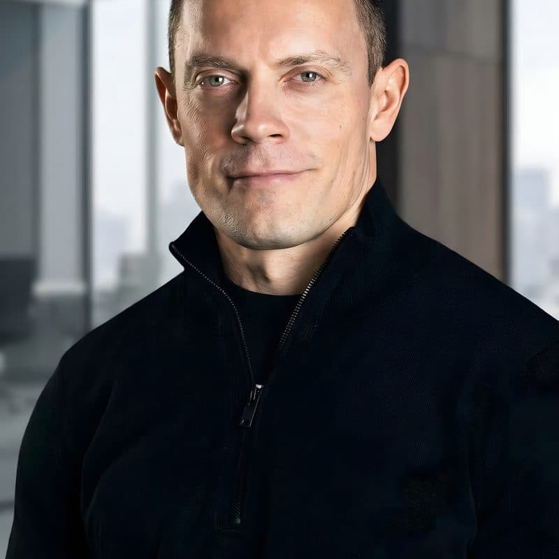 Dr. Julian Wichmann