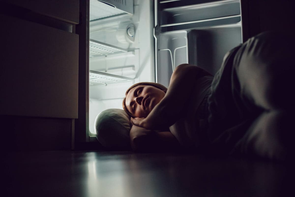 How to get a good night's sleep in the hot weather