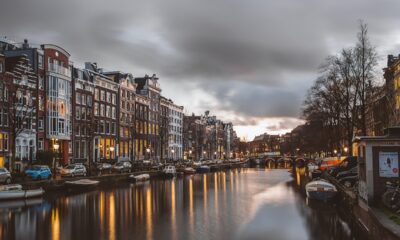 Amsterdam to ban cannabis smoking in Red Light District